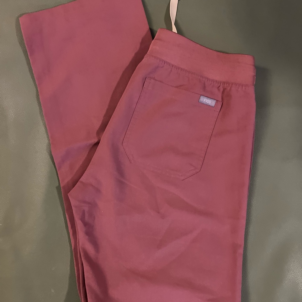 Figs Women's Livingston Pants - Mauve